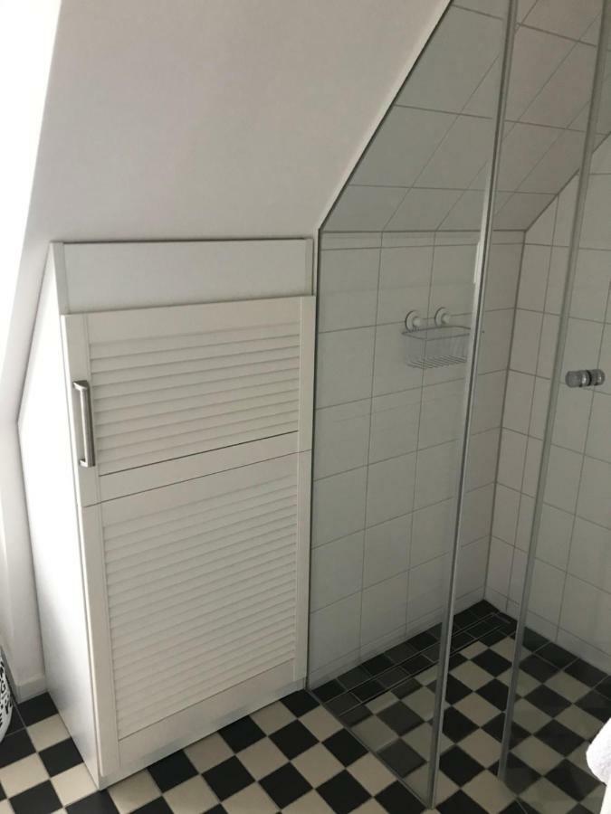 Ferienwohnungen Hebbel Хузум Экстерьер фото